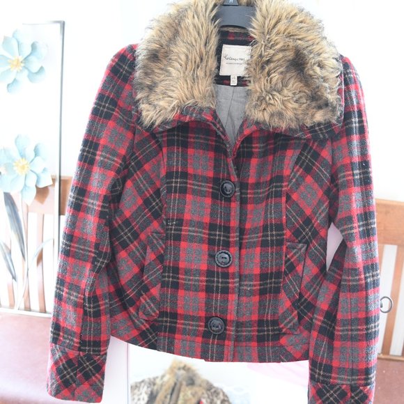 Ready for fall Foreve 21 Heritage plaid jacket - Picture 2 of 4